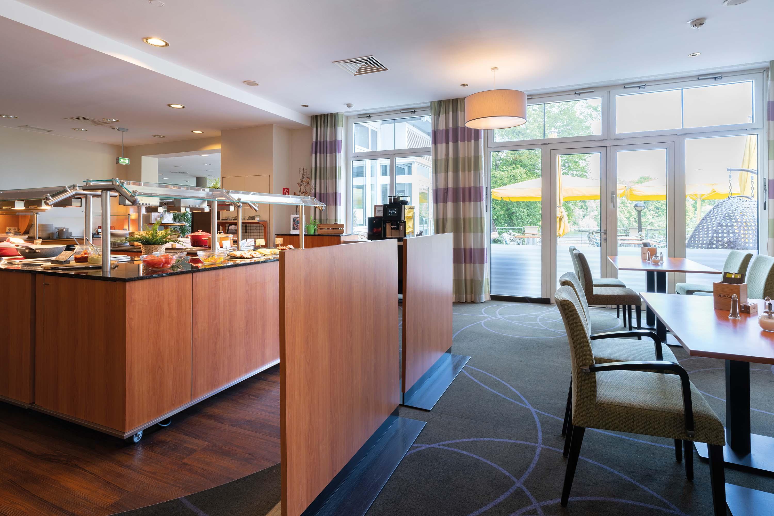 Seminaris Hotel Potsdam Griebnitzsee Exterior photo